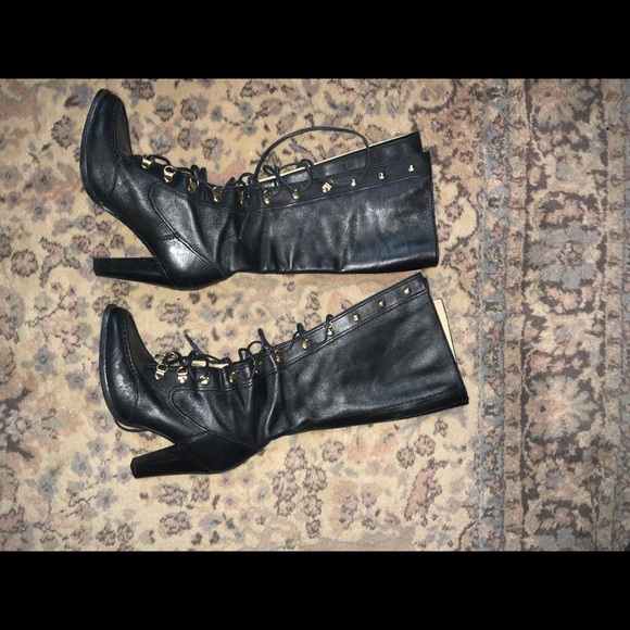 Michael Kors black leather lace up boots - Picture 3 of 6